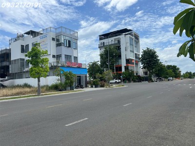 Bán gấp- vị trí đẹp đường số 20  rộng 27m  trục shophouse gói 7- giá cực kỳ tốt- tăng giá nhanh. 2