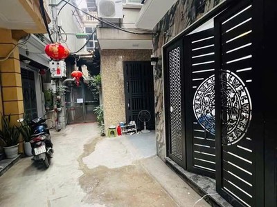 Trung tâm trương định-tân mai - 41m2- 7.7tỷ ctl - ngõ 3 gác đua 0