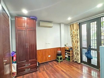 Chỉ 63 tỷ-mặt phố hàng mã, hoàn kiếm, hn-100m2, mặt tiền siêu khủng 15m-lô góc-pháp lý chuẩn 3