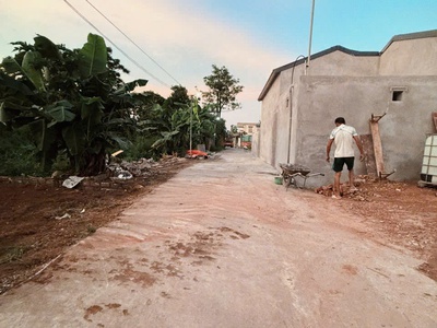  bán đất cánh chủ   vị trí đẹp   giá rẻ  0