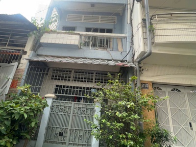 Bán nhà hẻm 5m trần hưng đạo, quận 1 - dt 4x14m, 3 tầng, bán 9 tỷ 0