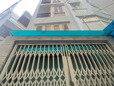 Nhà lạc long quân, đúc 5 tầng kiên cố, 57m  8pn shr chuẩn, chỉ 7.8t 4