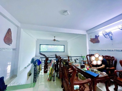 Hiếm - phạm văn đồng - ngay cv gia định - gò vấp - hxt 6m gần mt - 60m2  5x12  4 tầng - kinh doanh, 4