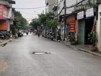 Bán nhà hoa lâm,long biên như mặt phố   kinh doanh sầm uất   ô tô tránh   vỉa hè rộng  2
