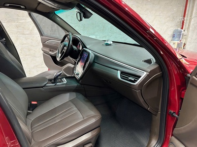 VinFast Lux SA2.0 2019 Plus 2.0 AT 3