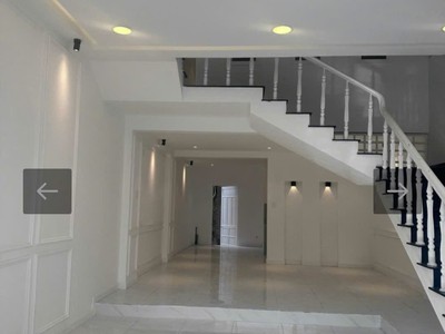 Bán nhà Mặt tiền đường 5.5m ven biển Phạm Văn Đồng, Sơn Trà, Đà Nẵng. 0