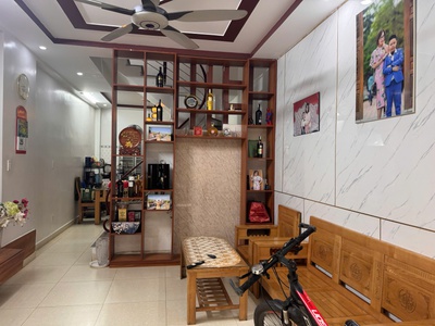  BÁN NHÀ 3 TẦNG   OTO đỗ cửa đường Tiền Phong 1