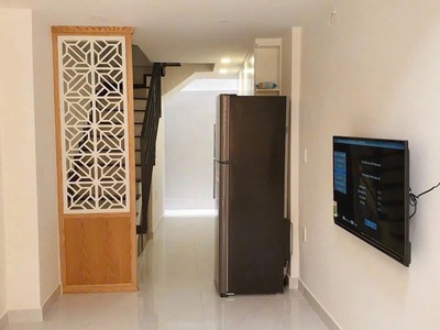 Cho Thuê Nhà Nguyên Căn Nguyễn Văn Nguyễn Q1 gần Hai Bà Trưng ,… 3