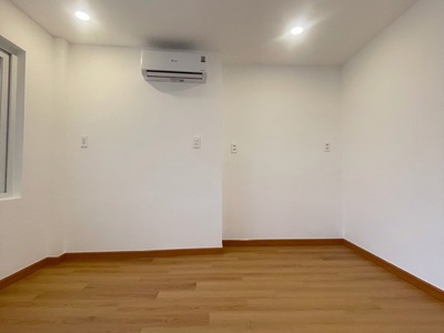 Nhà 5 tầng lô góc   full nội thất   khu VIP Phú Nhuận chỉ 5.99 tỷ 3