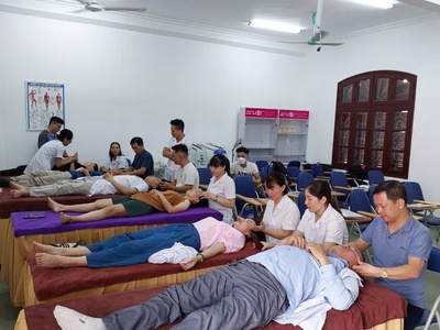 Khoá học Xoa bóp bấm huyệt - Cấp chứng chỉ 0