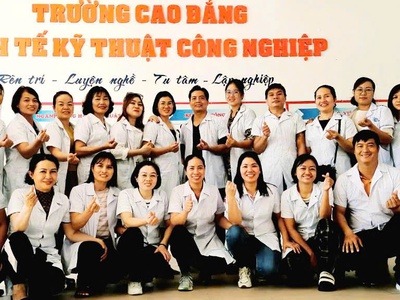 Khoá học Xoa bóp bấm huyệt - Cấp chứng chỉ 2