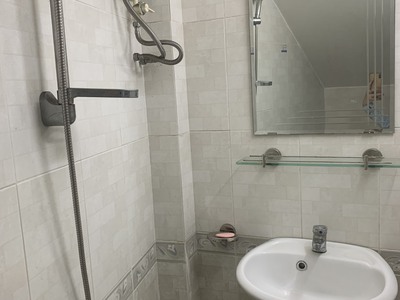 Cho thuê nguyên căn nhà mặt phố 3 tầng Lý Thái Tổ, Đà Nẵng 3