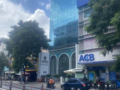 Bán nhà căn góc mặt tiền 5tầng ngay nguyễn biểu-trần hưng đạo 4,5x21 hđt.70tr/th 1
