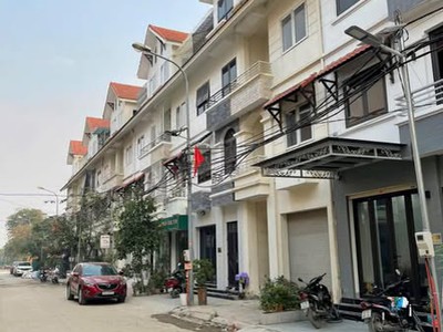 Cần bán căn nhà 5t 13.5 tỷ khu đô thị cenco 5 tân lập   ô diên   hà nội 1