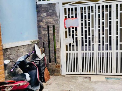 Hiếm  căn 2 tầng ngay aeon   nở hậu   85m   chỉ 6.x tỷ 1