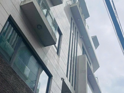 Biệt thự 2 mặt tiền   view công viên   khu vip trung tâm tân bình   8 x 22m   4 lầu   giá 69 3