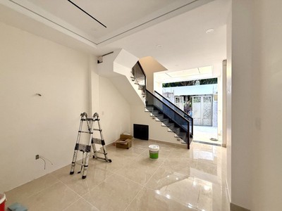 Bán nhà khu vip lộc vừng- nhà mới hxh - quốc lộ 13 - tp. thủ đức - giá 8.6 tỷ 1