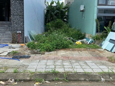 Giá tốt chỉ 5,7 tỷ - lô đất mặt tiền đường 33m, kđt sinh thái hòa xuân. 1