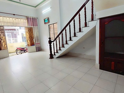 Cho thuê nhà 7 triệu 3phòng ngủ đề thám thuận lợi cho việc kinh doanh 2