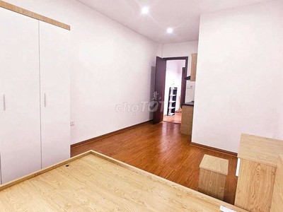 Chính chủ bán ccmn full tiện ích phố quan hoa-cầu giấy 2