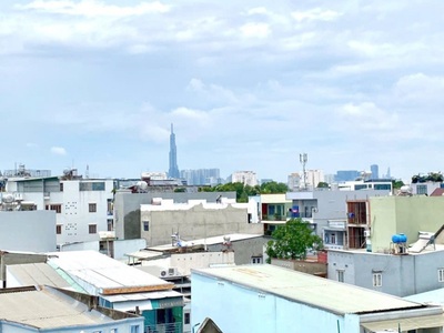 Cần bán gấp nhà hxh 67m    4 tầng btct   gần ql13   đối diện vạn phúc city   thủ đức   giá chỉ 6.9 2
