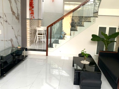 Bán nhà 2 tầng hẻm xe tải hiệp phú   gần vincom lê văn việt   50m  vuông vức   chỉ 5.4 tỷ 0