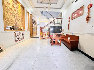  bán nhà đẹp trần hưng đạo, dĩ an   99m  x 2tầng   chỉ 5.28 tỷ 0