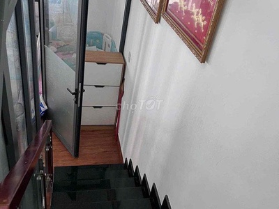 Chính chủ cần bán gấp nhà ngay trung tâm thành phố sẵn nội thất cơ bản 4