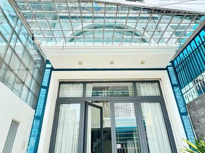 Bán nhà quận 4- doanh thu 3.6 tỷ/5năm- 6 tầng 8 căn hộ cao cấp duplex 52m2- hxh nguyễn khoái: 12 tỷ 0
