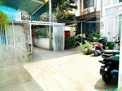 Bán nhà quận 4- doanh thu 3.6 tỷ/5năm- 6 tầng 8 căn hộ cao cấp duplex 52m2- hxh nguyễn khoái: 12 tỷ 1