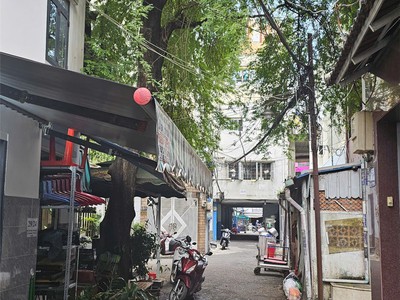Nhà 29/19 bùi thị xuân, tân bình - 3 tầng, 2pn, sh riêng, 12m2. giá tốt 2.1 tỷ 3
