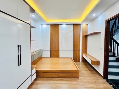 Nhà đẹp cổ nhuế   30m  x 5 tầng   mặt tiền rộng 6m - gần ô tô   giá chỉ 6,9 tỷ 2