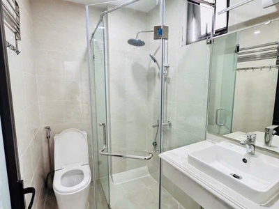 Nhà đẹp cổ nhuế   30m  x 5 tầng   mặt tiền rộng 6m - gần ô tô   giá chỉ 6,9 tỷ 3