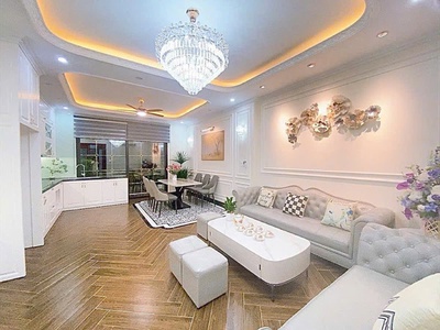 Chính chủ bán nhà phố bà triệu   5 tầng, 60m , cách mặt phố chỉ 15m, giá tốt 10.5 tỷ 0
