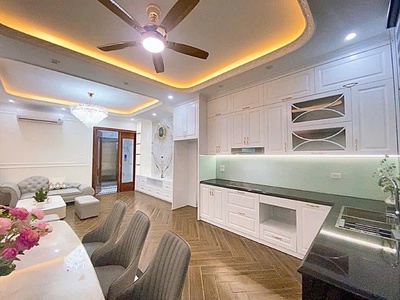 Chính chủ bán nhà phố bà triệu   5 tầng, 60m , cách mặt phố chỉ 15m, giá tốt 10.5 tỷ 2