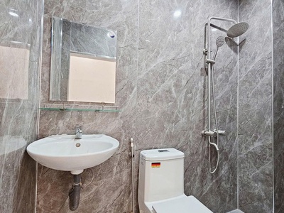 Cho thuê nhà nguyên căn   phạm ngọc thạch, p6   giá 10tr 4