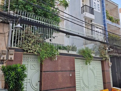 Bán nhà 3  tầng hoàng hoa thám tân bình cách nhà ga t3 tsn chỉ 300m dt 141m2 1
