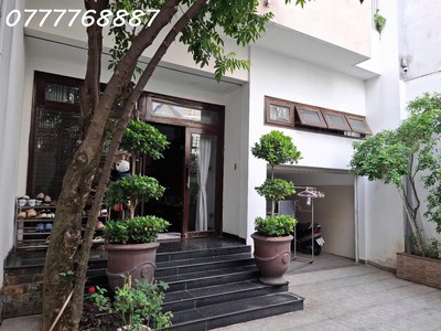 Bán nhà 3  tầng hoàng hoa thám tân bình cách nhà ga t3 tsn chỉ 300m dt 141m2 0