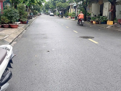 Siêu phẩm mặt tiền kinh doanh lê sao tân phú 96m2, 4tầng 7 pn nhỉnh 6 tỷ 1