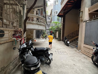 Bán nhà phố Tây Sơn, Đống Đa, gần phố, ô tô vào nhà, 4 tầng 90m2 giá 23 tỷ 4