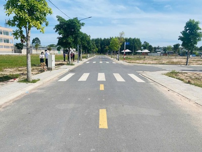 Chính chủ cần bán gấp lô đất đẹp, MT trung tâm thành phố Tân An 110m2, SHR, 1 tỷ 2 1