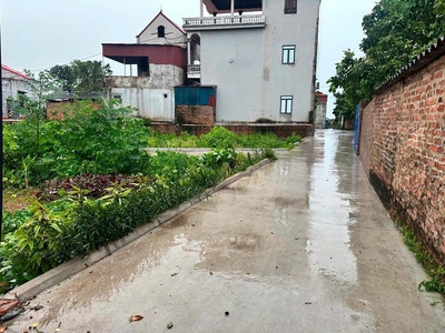 Tôi gd tâm đang cần bán đất cực đẹp - đa hội , nội bài - ngõ nông, oto tránh 0