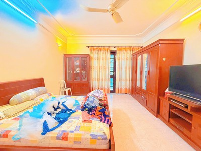 Bán nhà mặt phố hàng bè, 80m2, 4 tầng, mặt tiền gần 4m, 70.8 tỷ, vỉa hè rộng, kinh doanh đỉnh 1