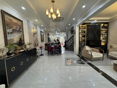 Bán bt nguyễn ư dĩ, thảo điền, thủ đức   nhà đẹp ngang 7m nở hậu tài lộc 0