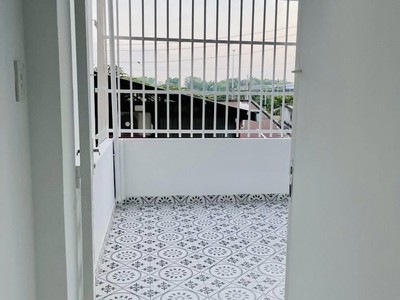Hiế.m - hxh - cách mt1 căn - sẵn dòng tiền - 92m  - 2 tầng - 4pn chỉ 7.x 4