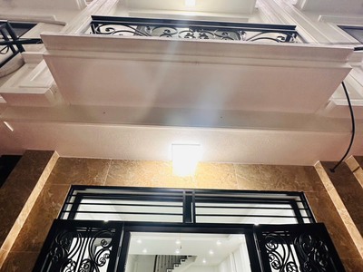 Nhà mới phạm văn đồng   30m2   5 tầng   7.15 tỷ - ở ngay 3