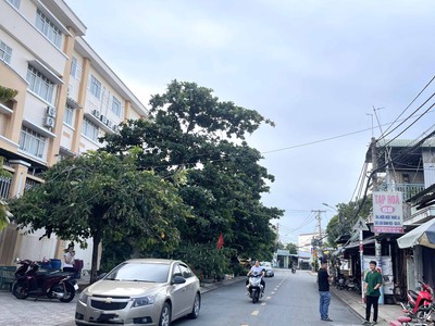 Bán nhà 3 tầng bình chiểu   68m  vuông vức   hẻm ô tô   chỉ 5.06 tỷ gần khu khiết tâm bình chiểu 2