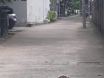 Tôi cần bán nhà linh xuân thủ đức đường trước nhà rộng rãi 190m2 đã hoàn công 0