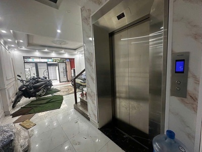 Chdv xuân đỉnh 120m  7 tầng thang máy, full nội thất, ngõ ô tô doanh thu cao, giá 18.5 tỷ 0