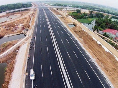  bán đất mặt tiền ql13c  dt753    chỉ 250 triệu 0